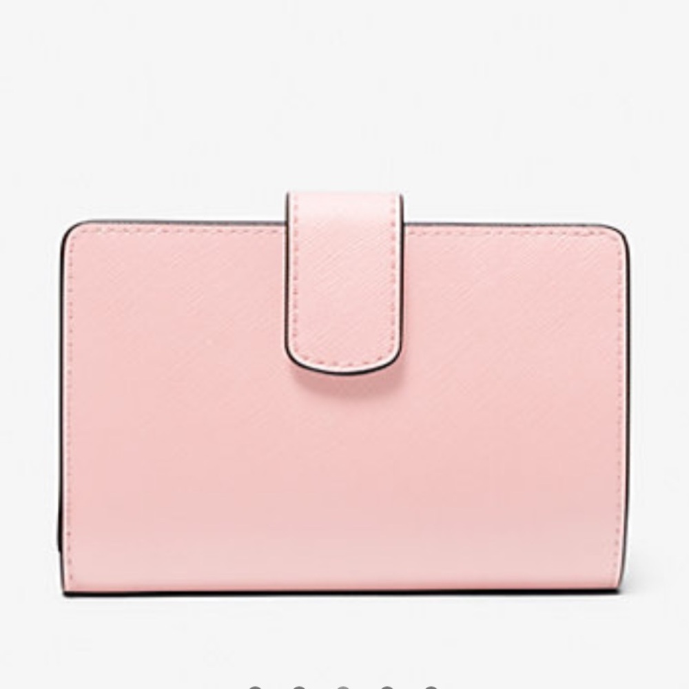 Michael Kors Medium Saffiano Leather Wallet
Powder Blush
NWT - Picture 4 of 16